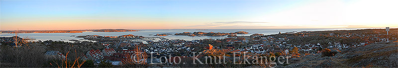 Utsikt mot havet sett fra Signalen i Stavern - flott utsiktspunkt -  Foto: Knut Ekanger